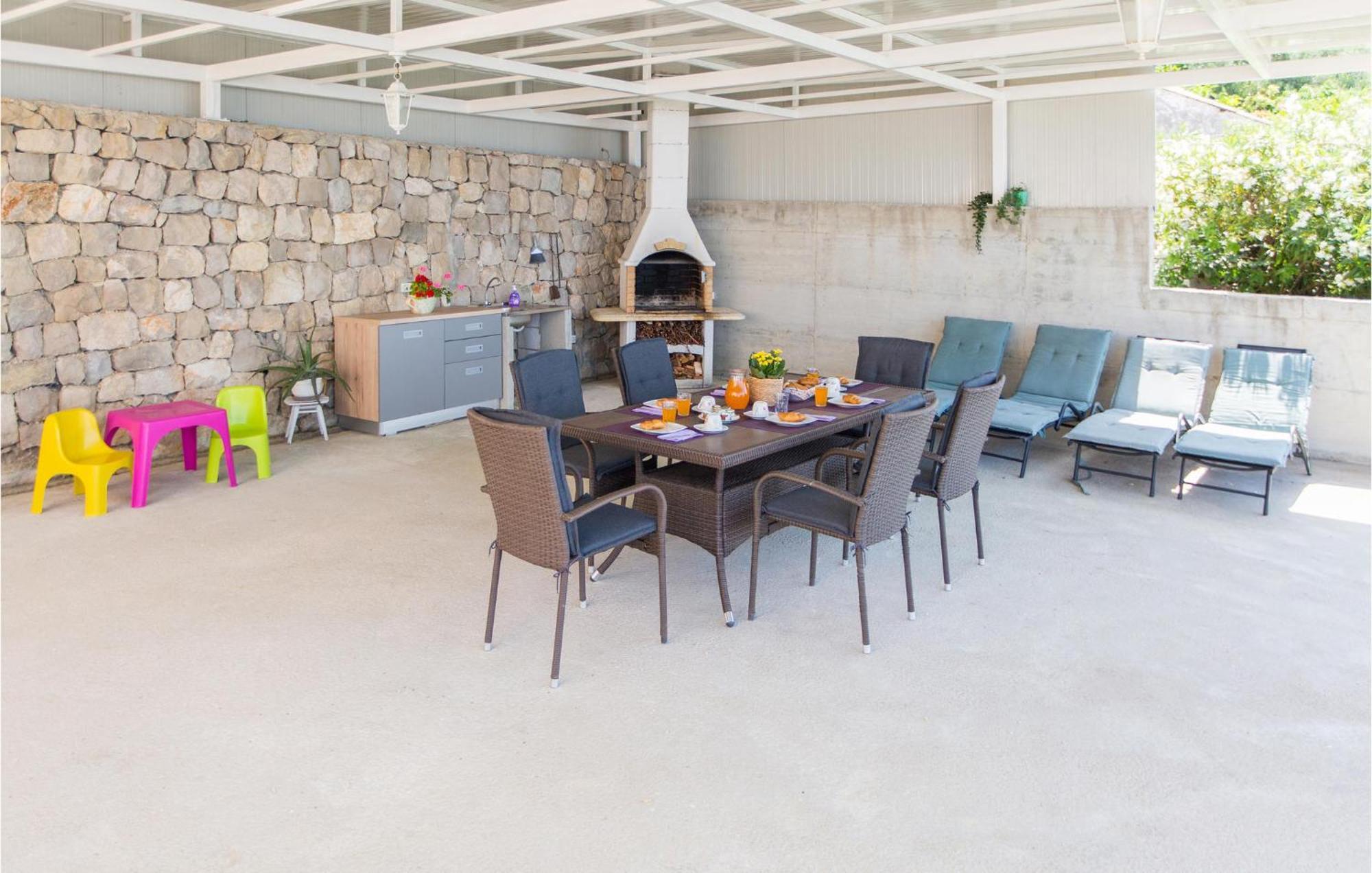 3 Bedroom Lovely Home In Plat Млини Экстерьер фото